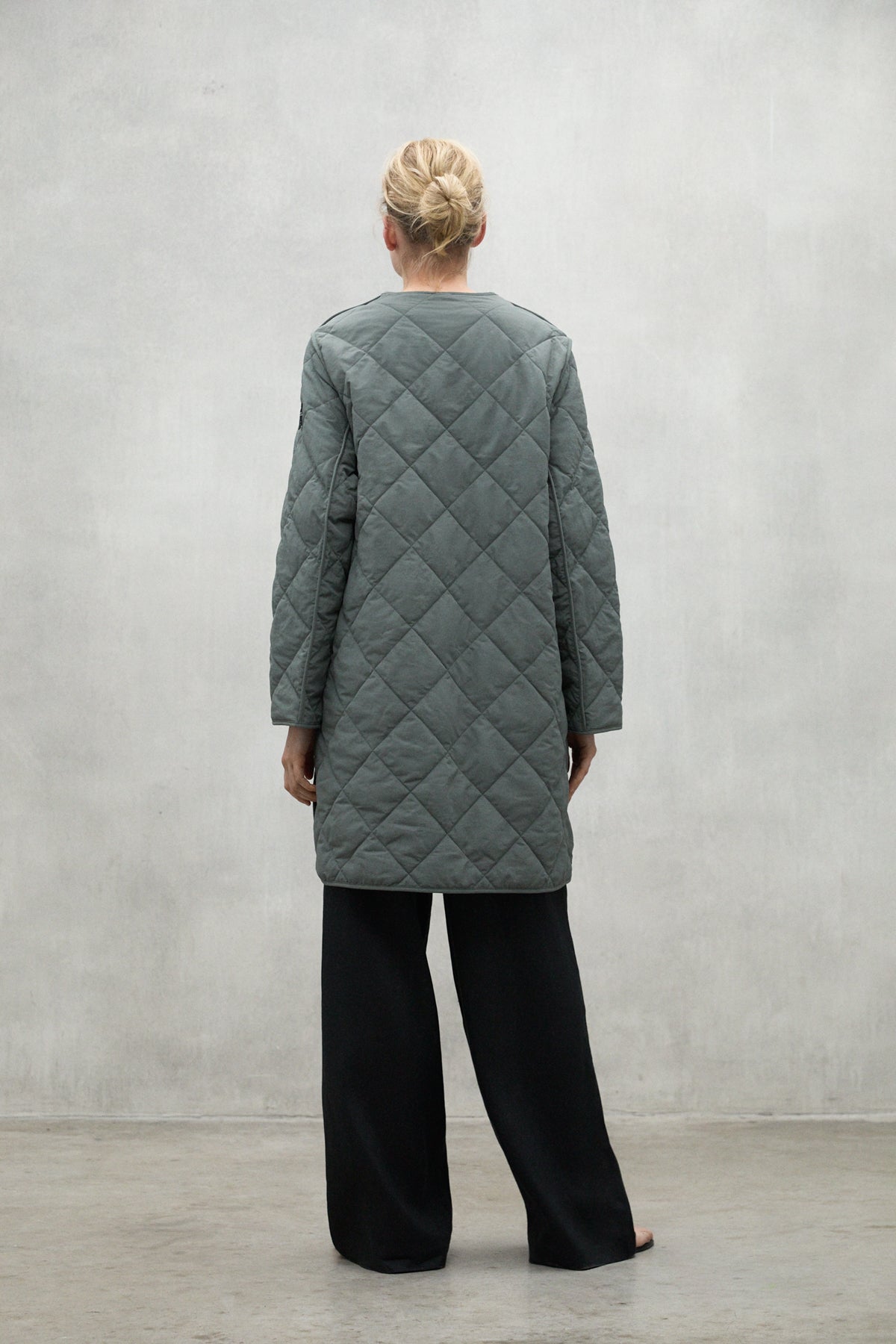 KHAKI MAYEN JACKET