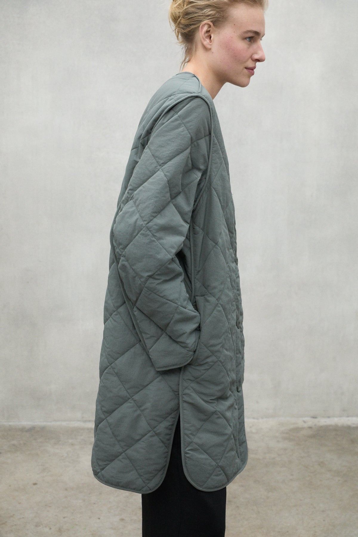KHAKI MAYEN JACKET