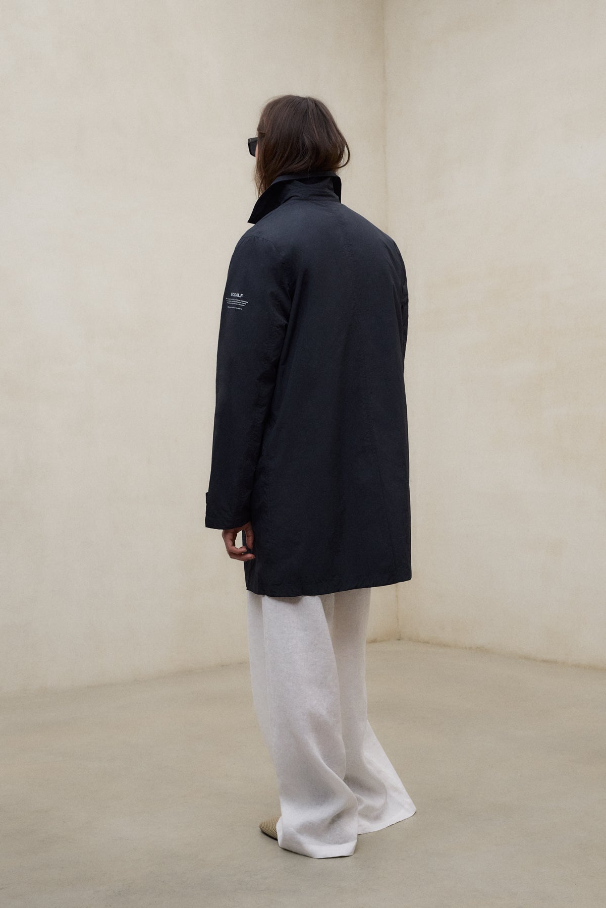 GABARDINA PACKABLE VERNE AZUL MARINO