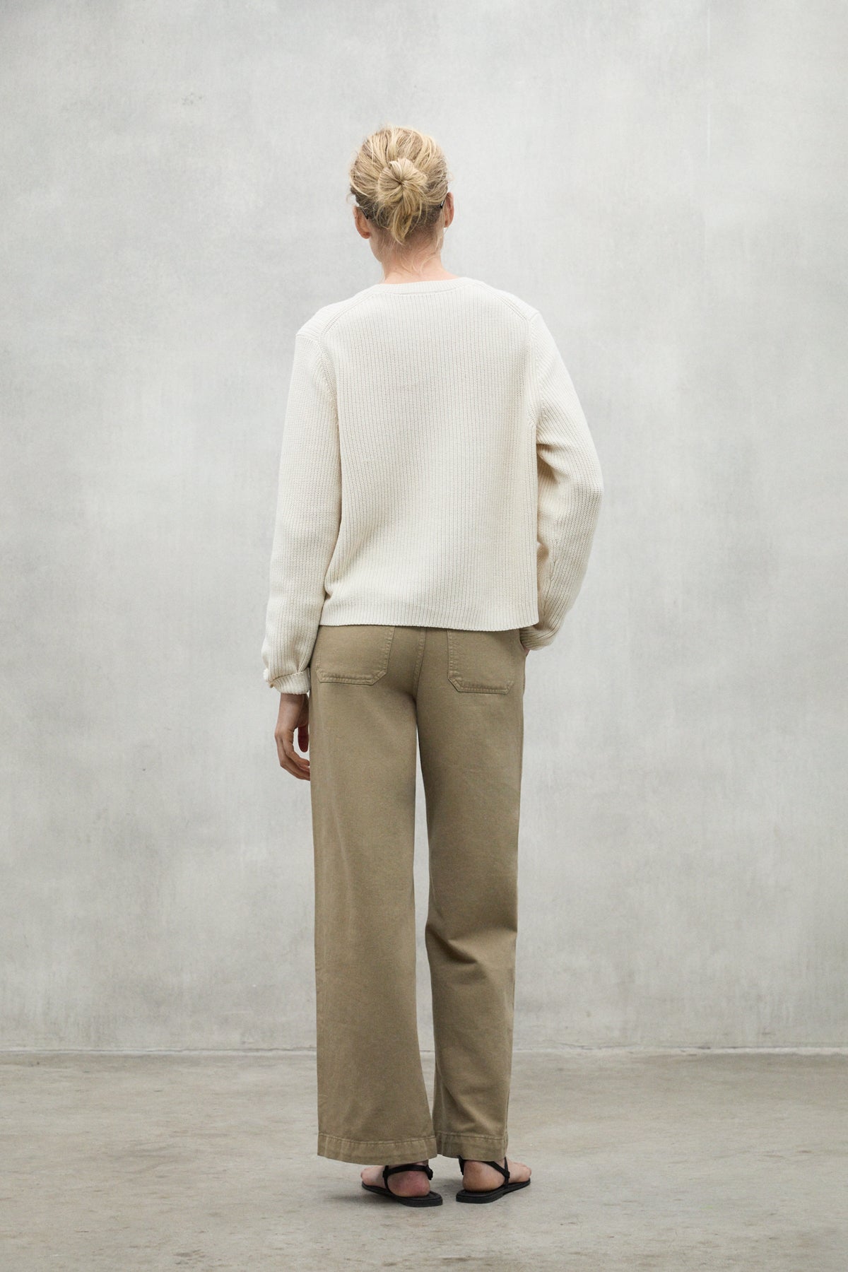 WHITE INGA SWEATER