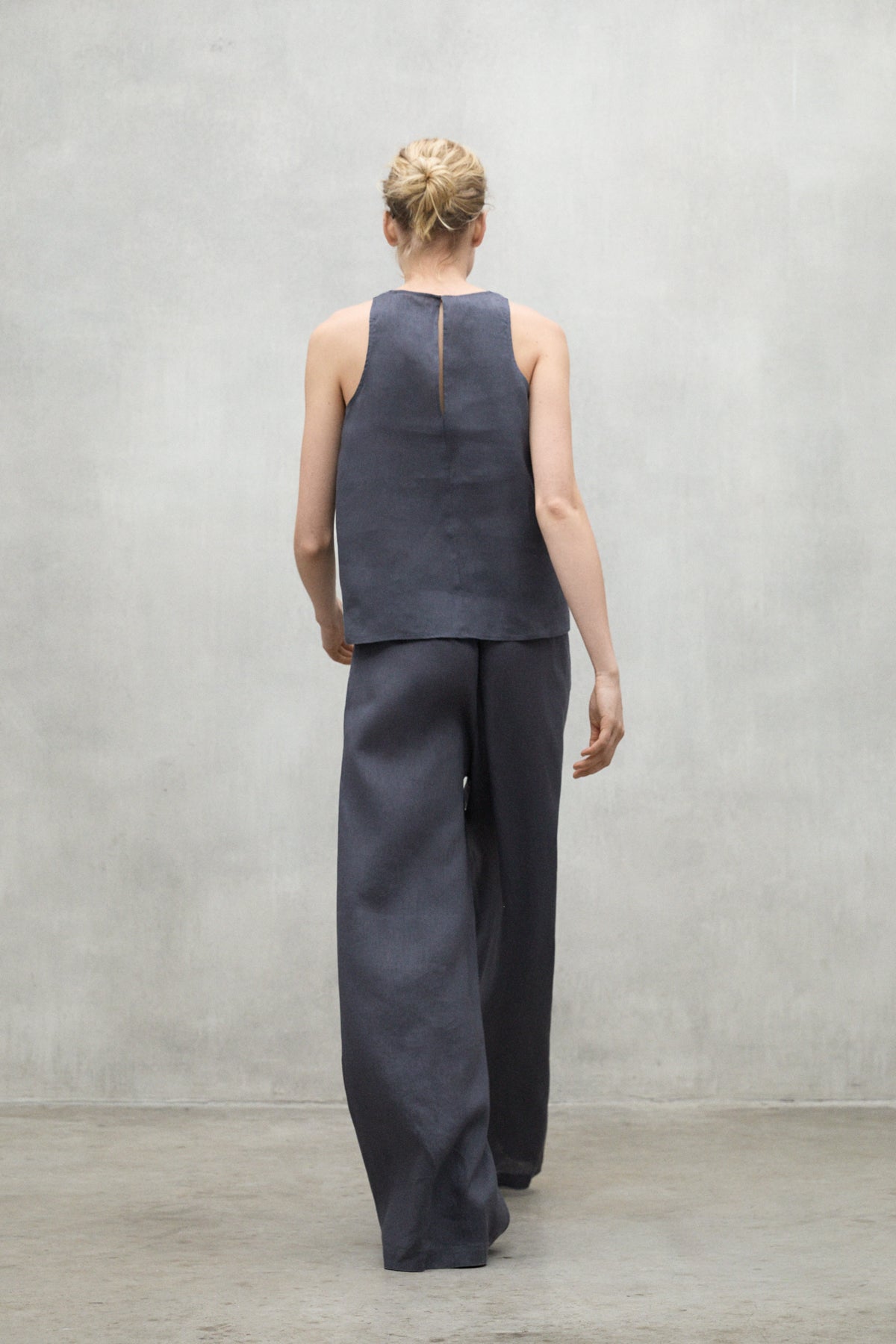 DARK GREY MOSSI TROUSERS