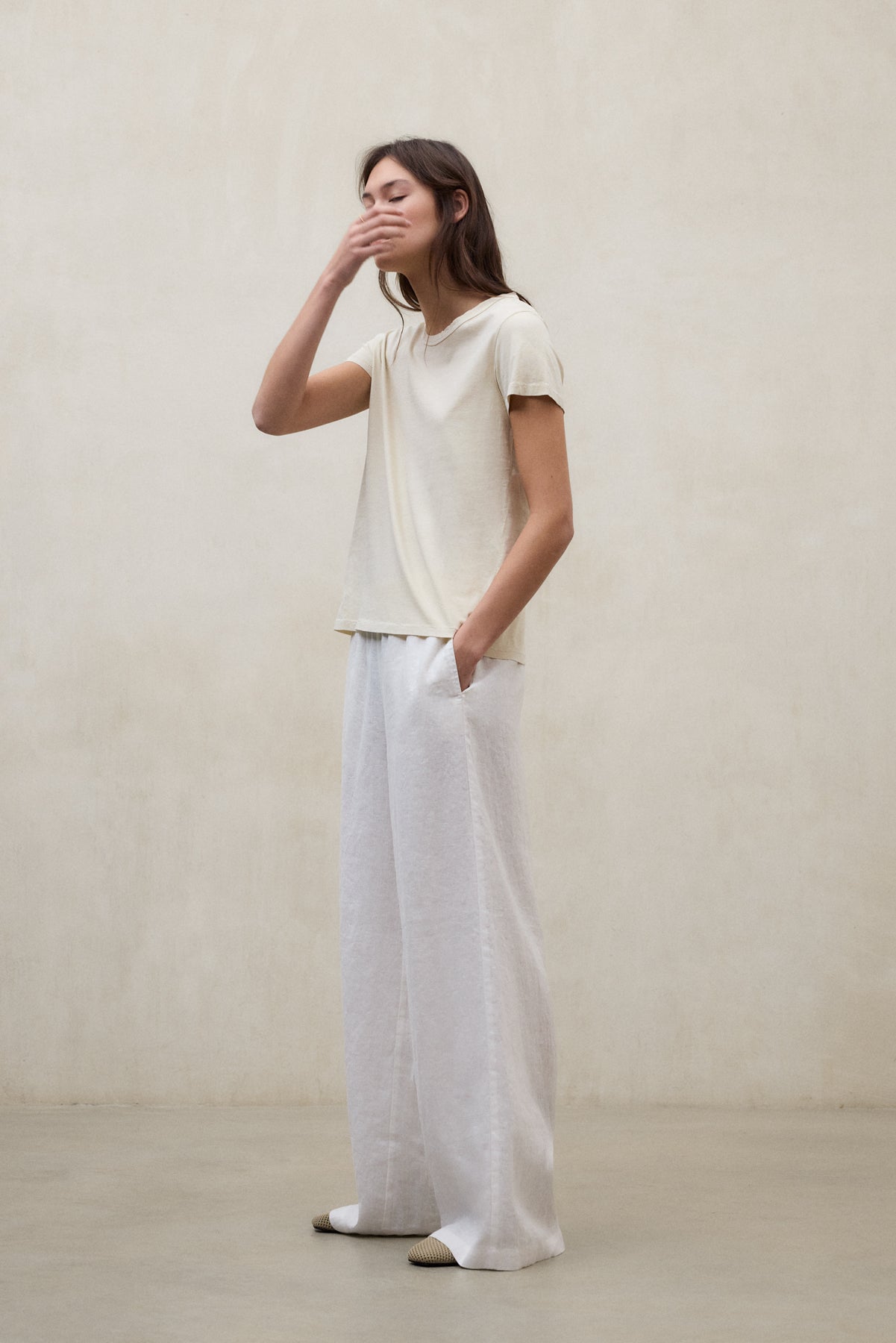 WHITE MOSSI TROUSERS