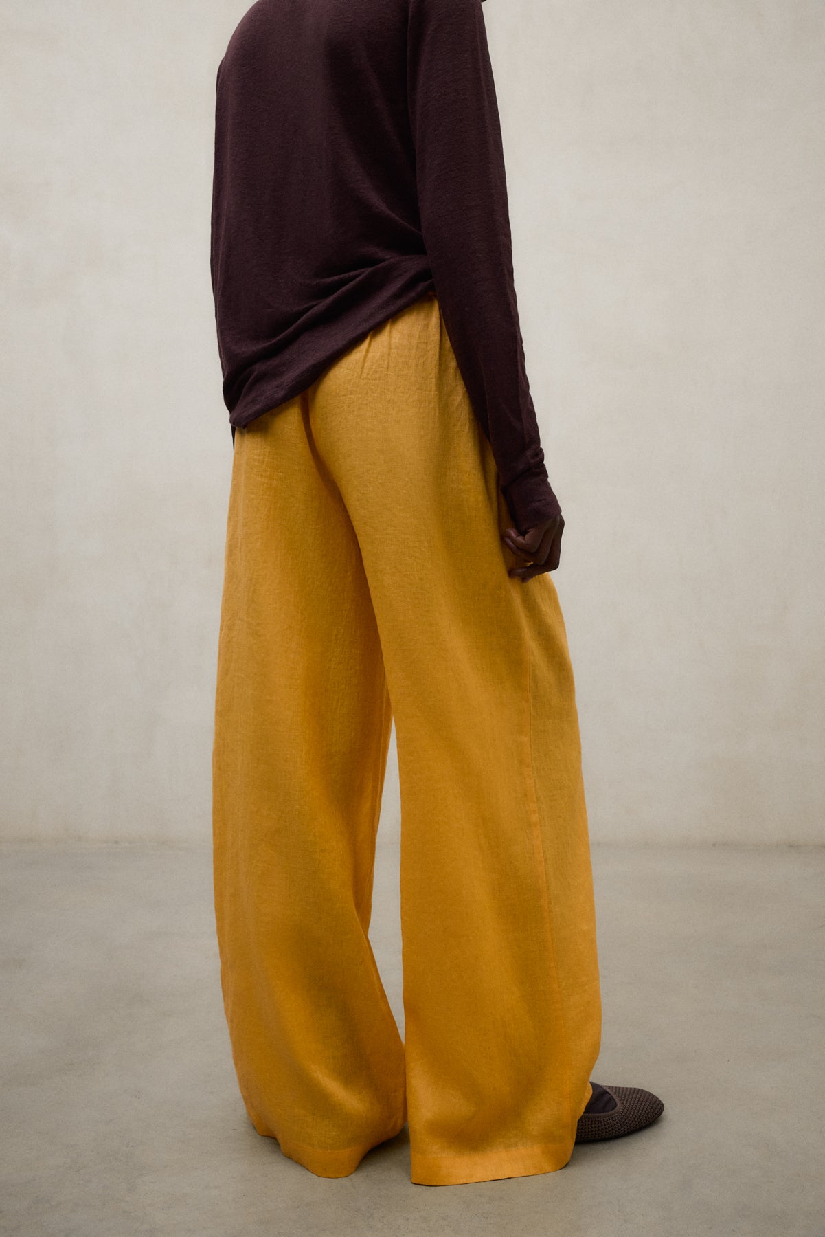 PANTALONI MOSSI ARANCIONI