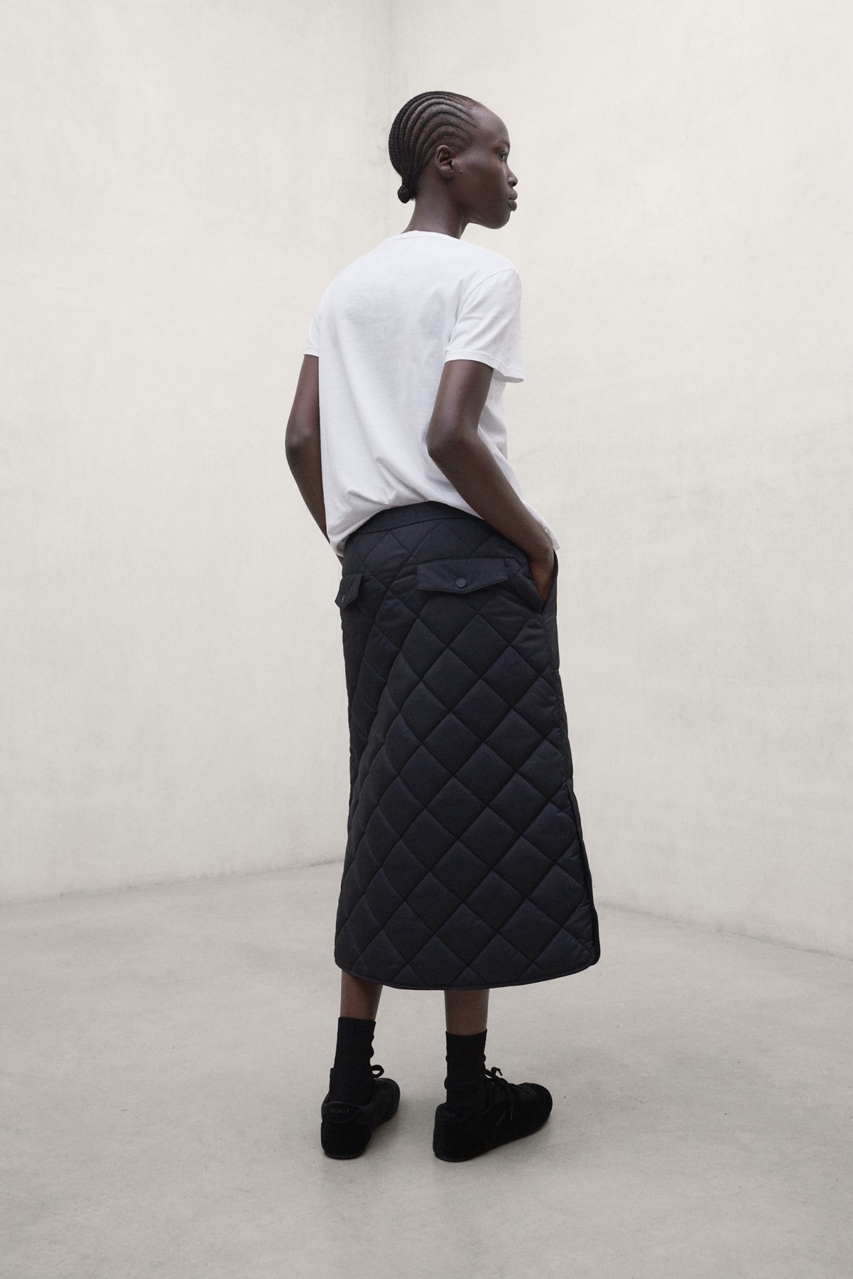 BLACK RHOMB NUBI SKIRT