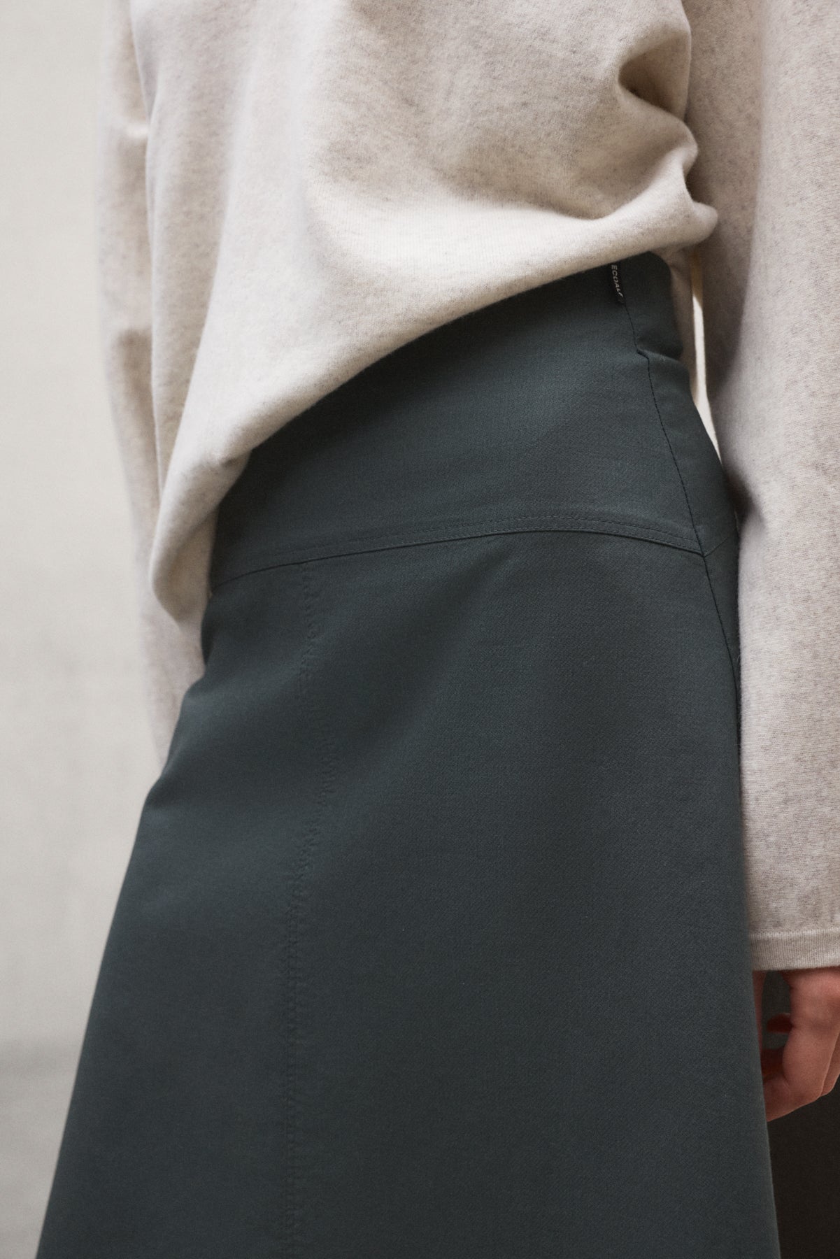 KHAKI VILLENA SKIRT