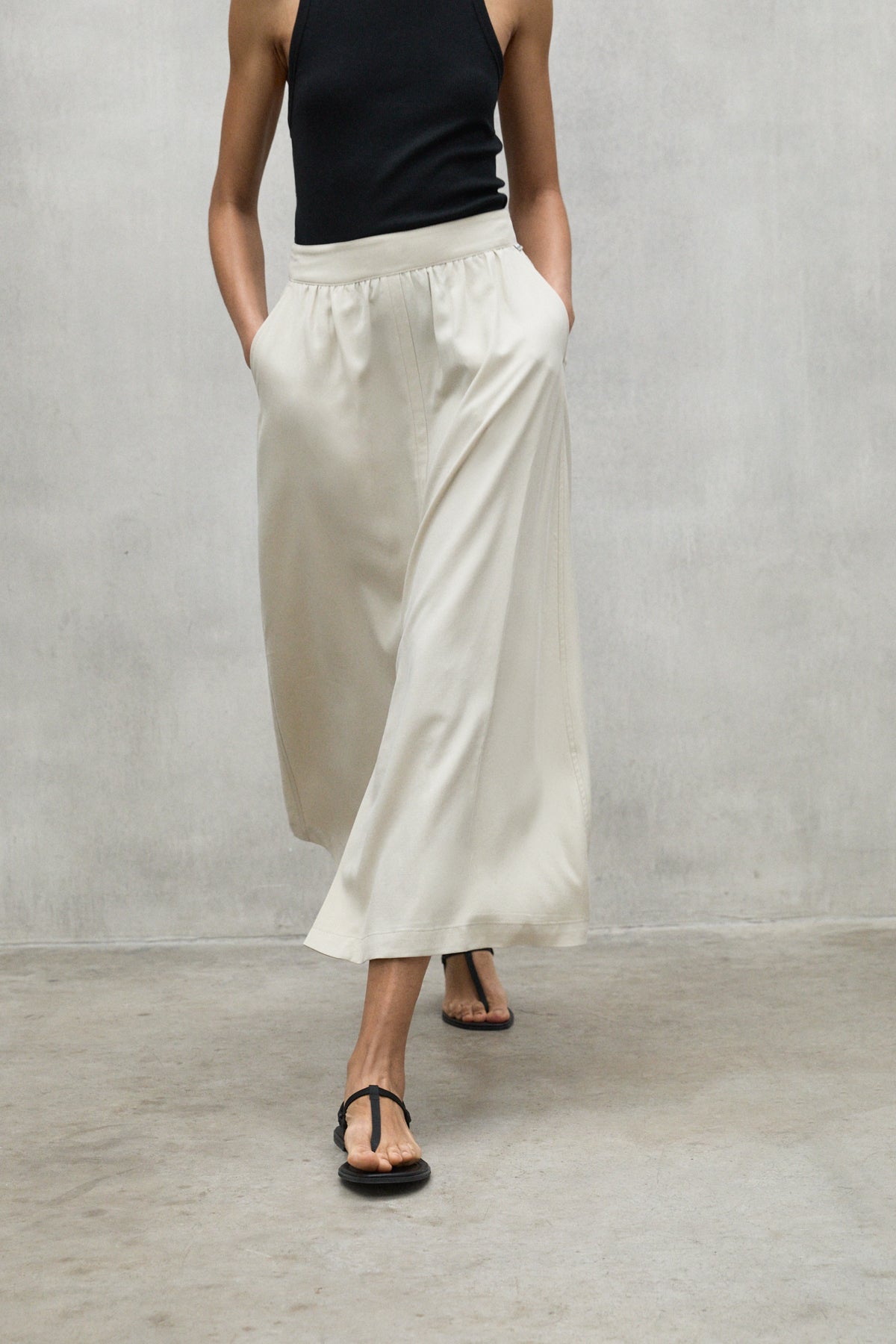 BEIGE YOKO SKIRT