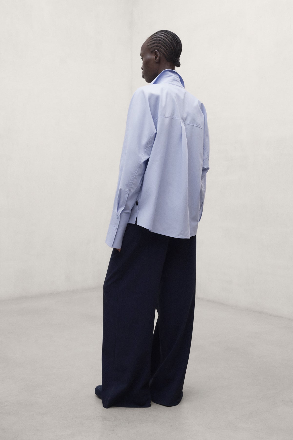 BLUE CRESPO SHIRT