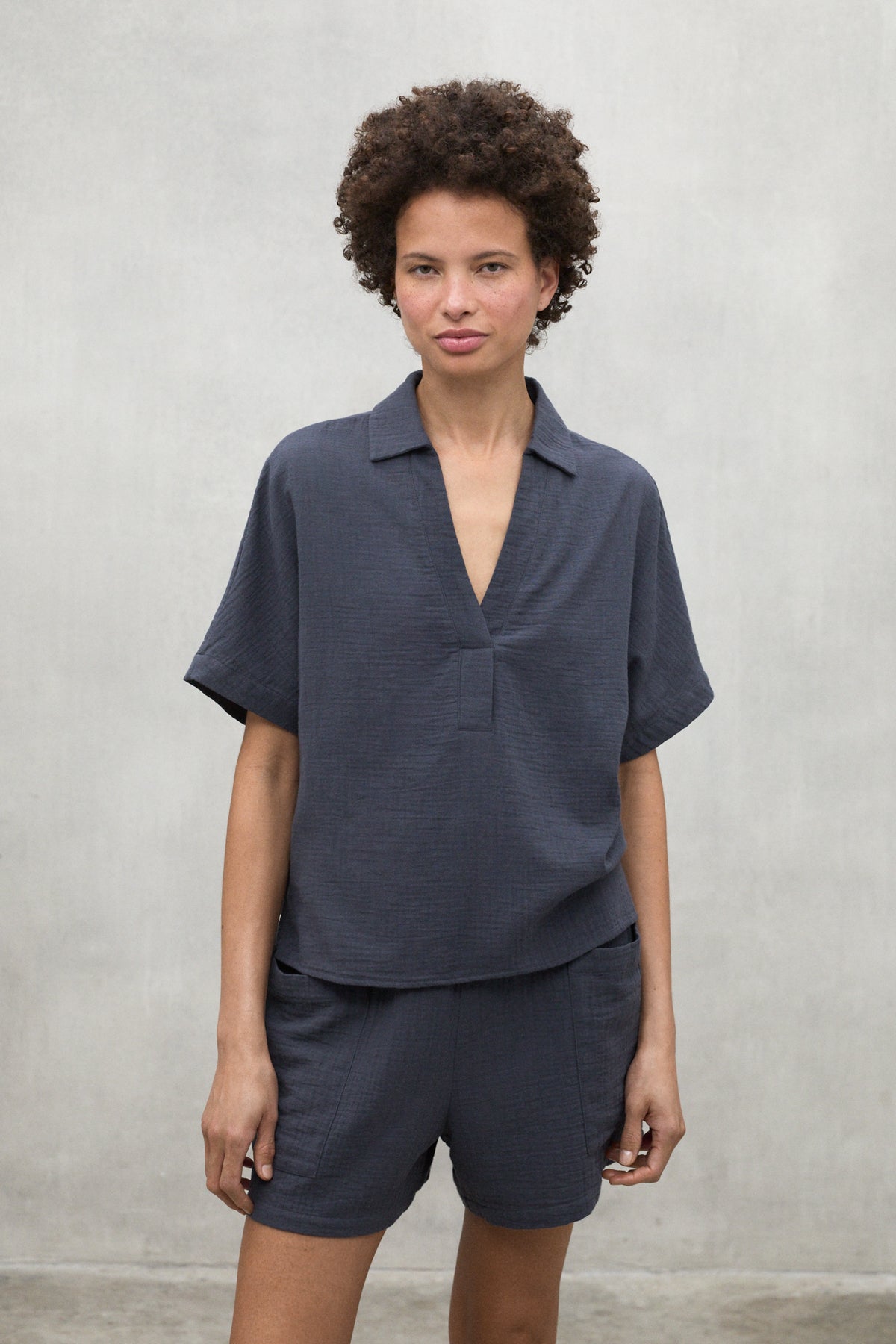 DARK GREY DENIS SHIRT