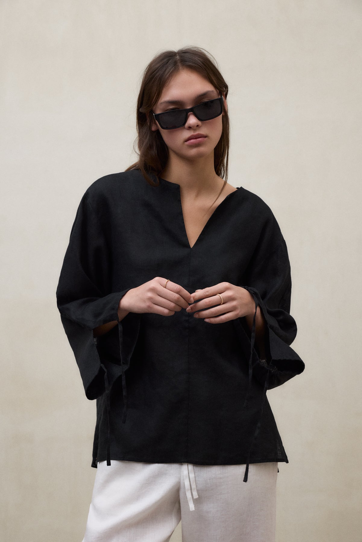 BLACK JENA SHIRT