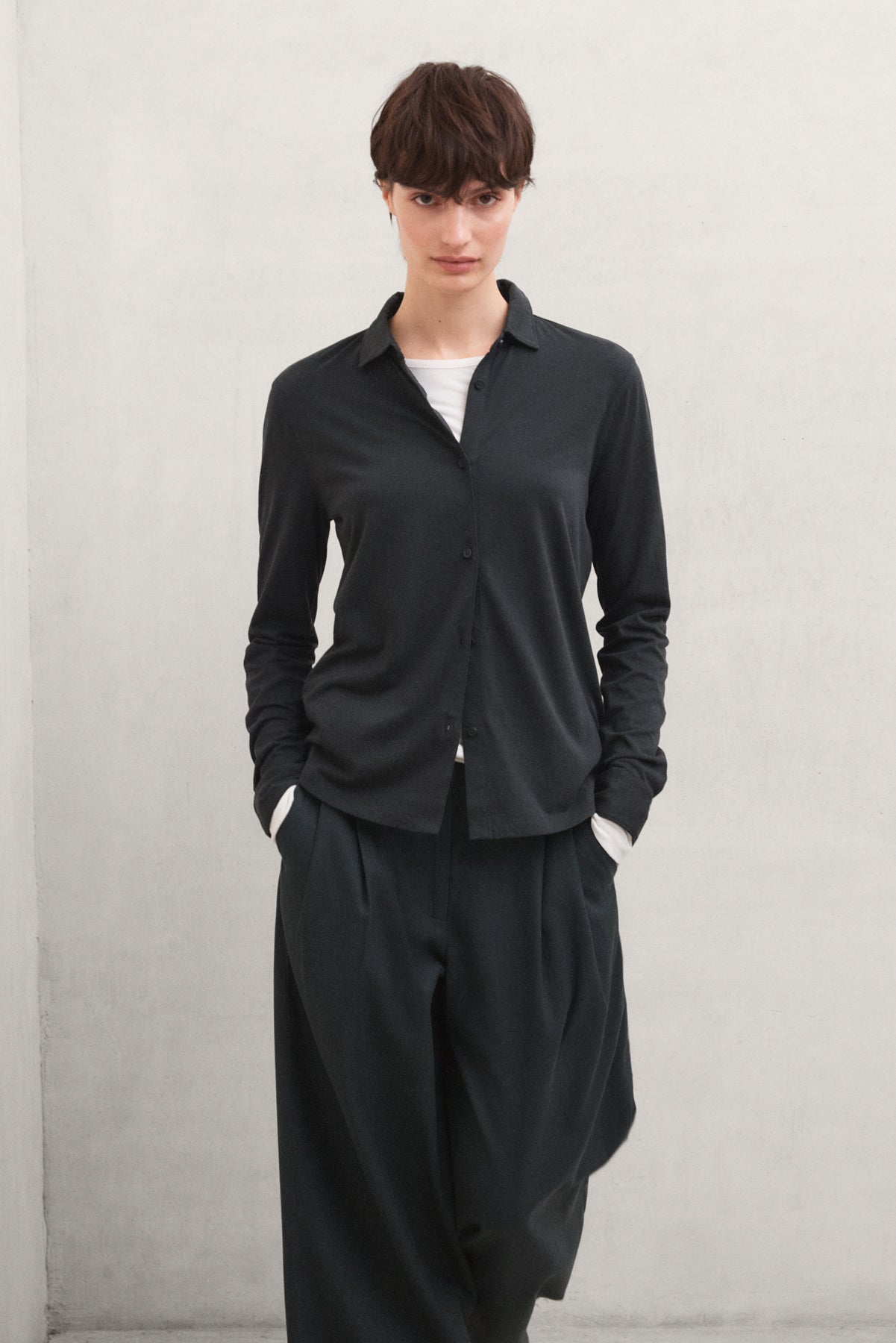 CAMISA LASA GRIS OSCURO