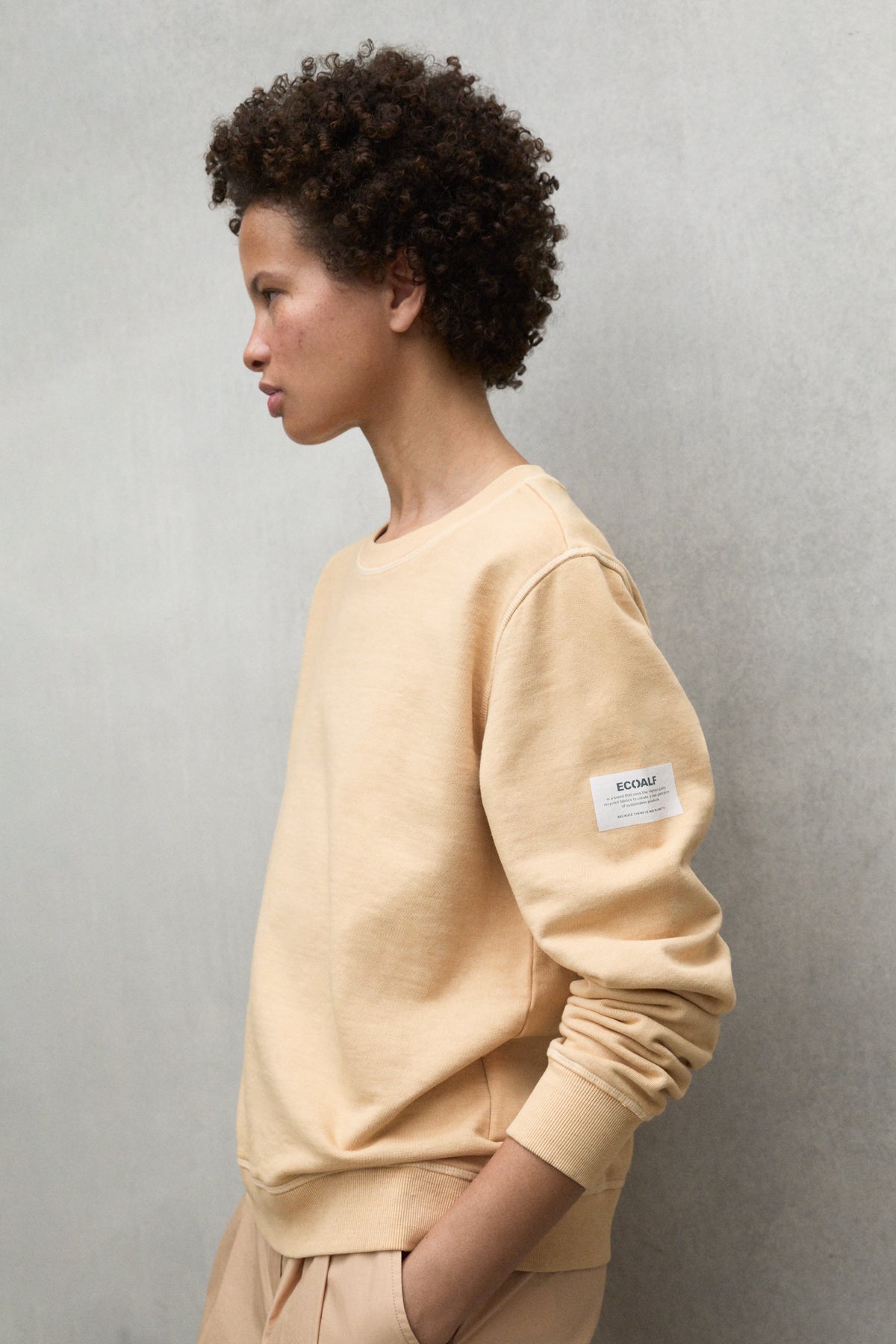 ORANGE ARECIFE SWEATSHIRT