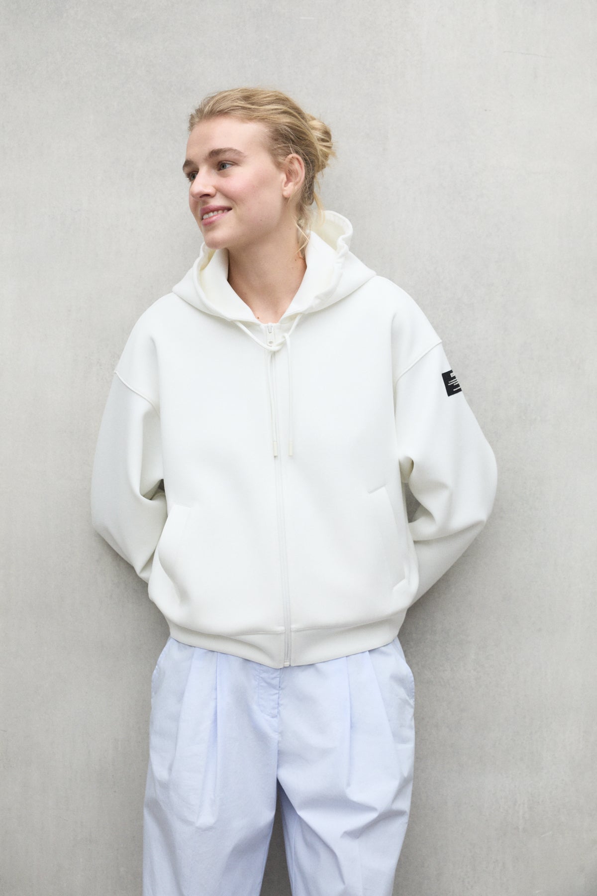 SUDADERA ARICA BLANCA