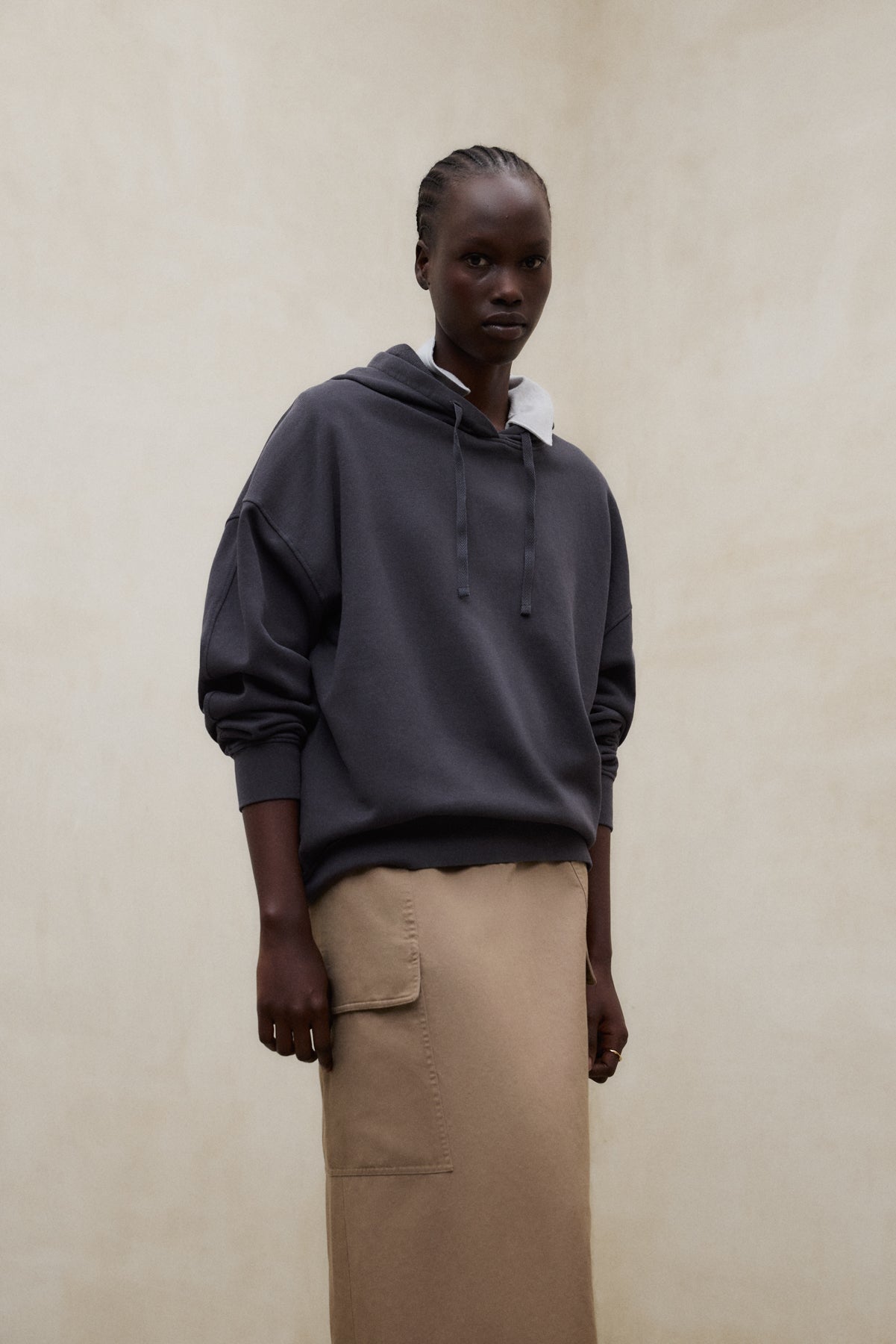 SUDADERA BIANCA GRIS OSCURO
