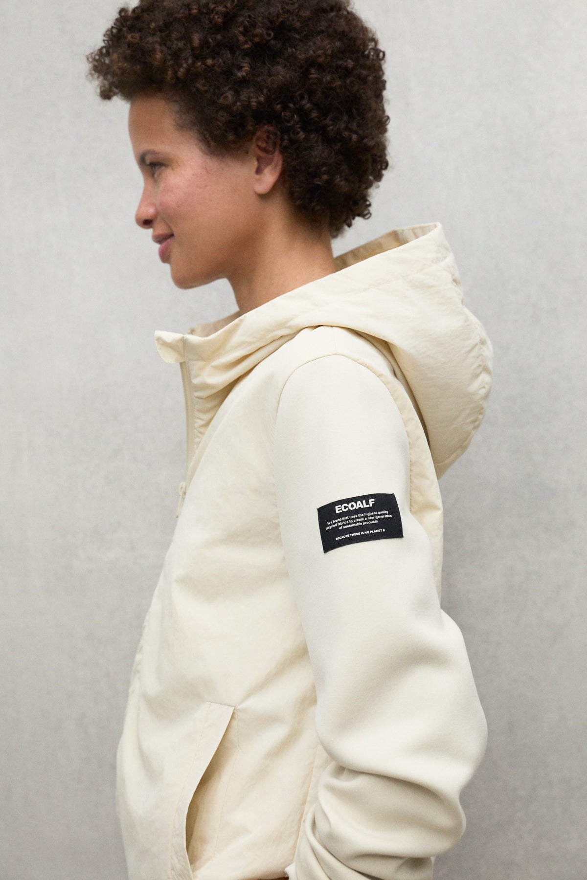 SUDADERA NASCA BEIGE