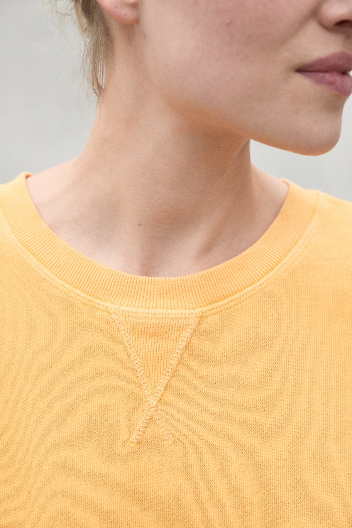 SUDADERA RODAS AMARILLA