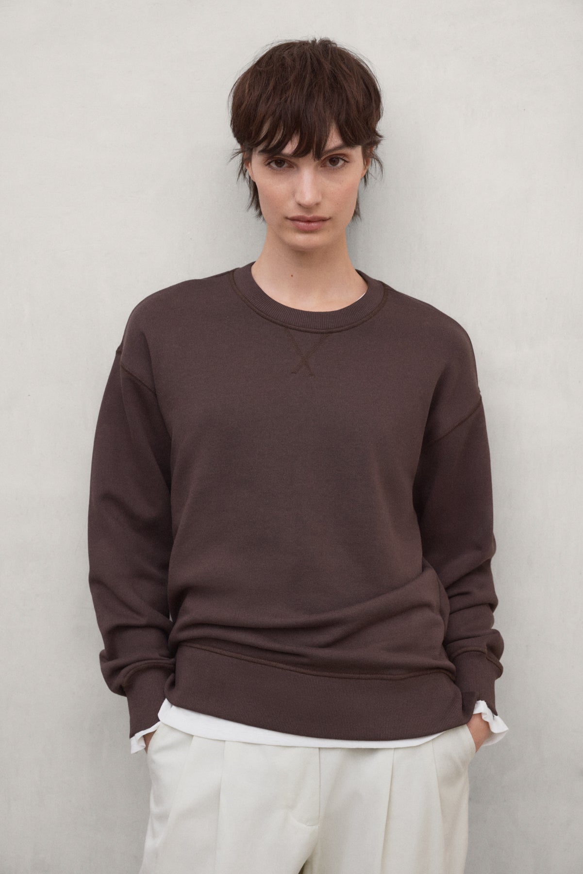 BROWN STORM SWEATSHIRT