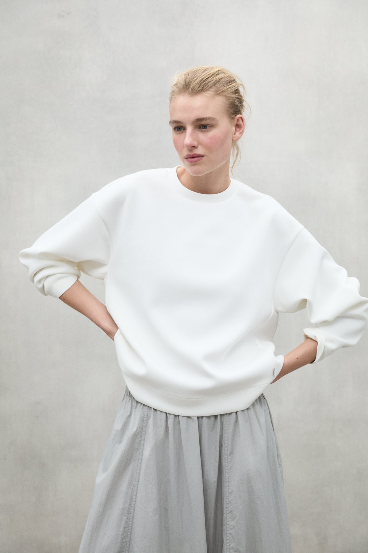 SUDADERA VALDIVIA BLANCA