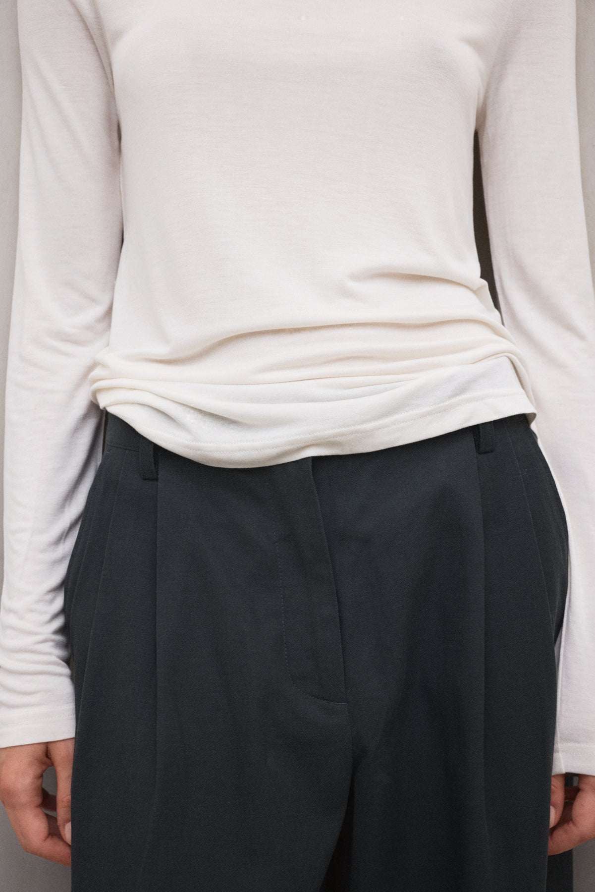 WHITE BOLONA T-SHIRT
