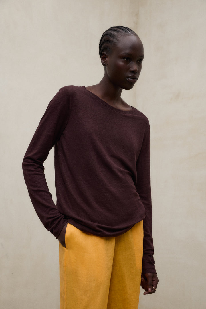 BROWN CALE T-SHIRT
