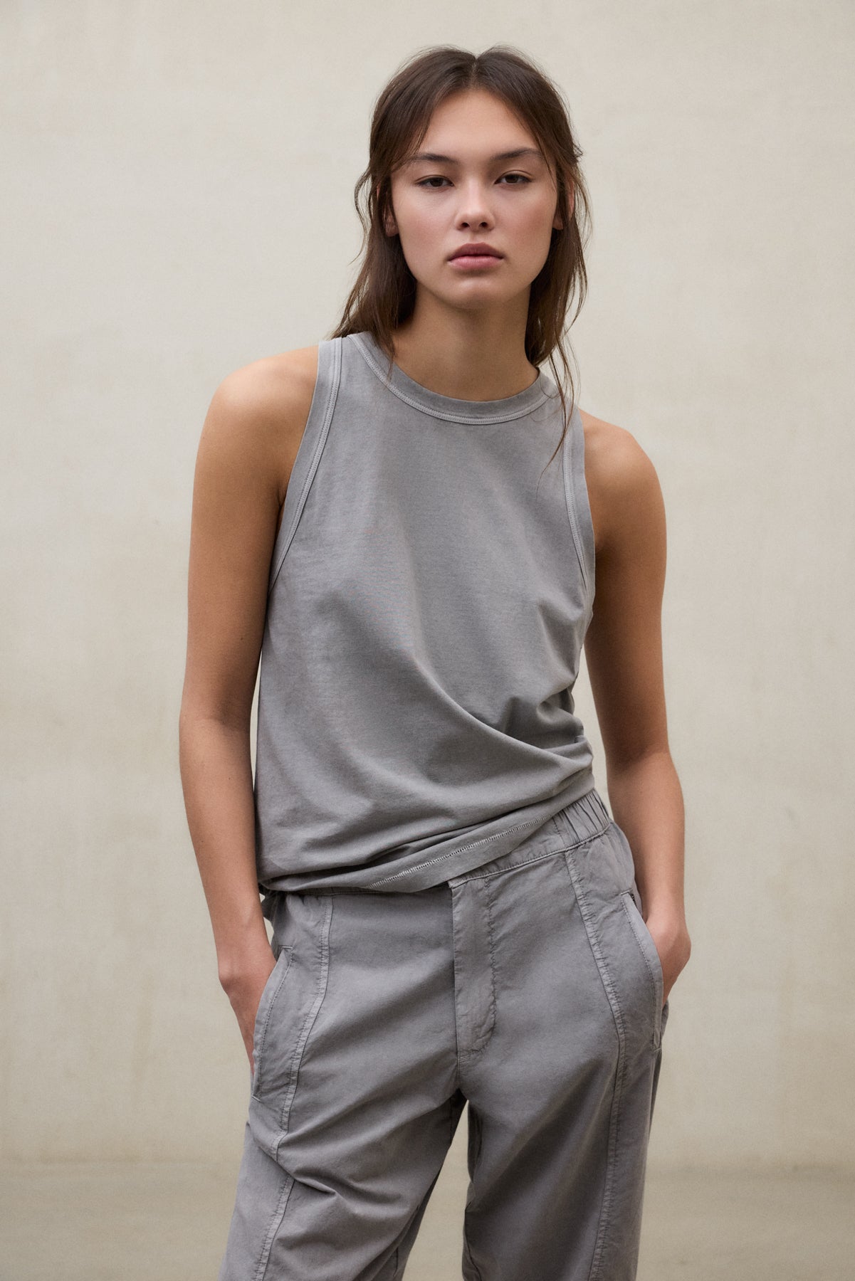 DARK GREY MINDEN T-SHIRT