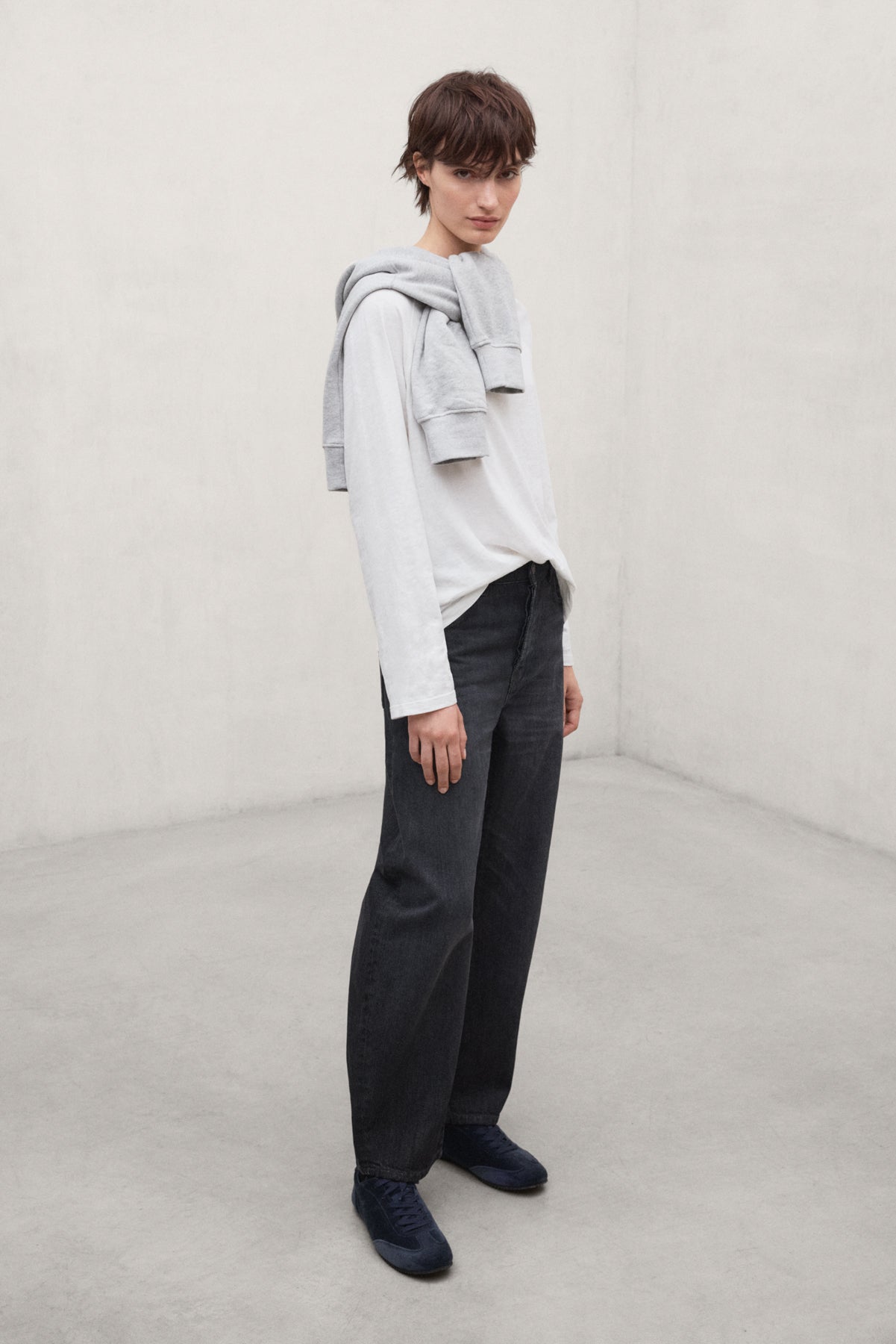 WHITE PALERMA T-SHIRT