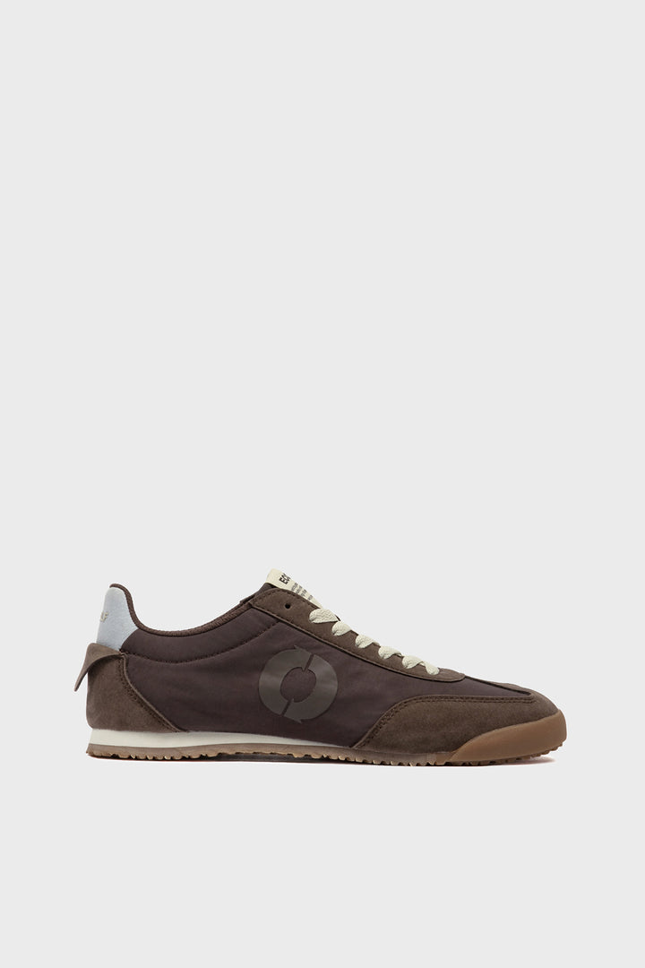BROWN ORLEANS TRAINERS