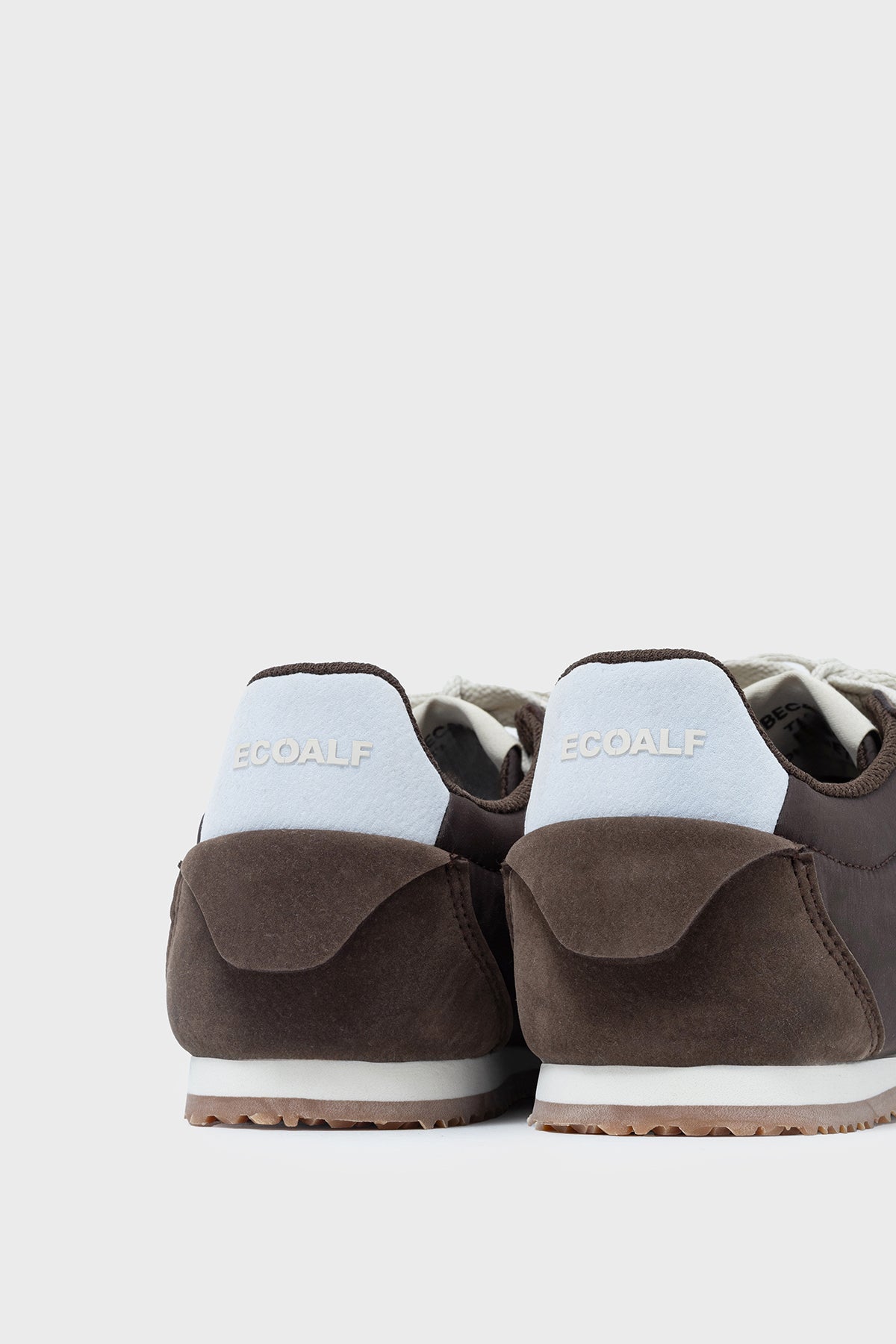 BROWN ORLEANS TRAINERS