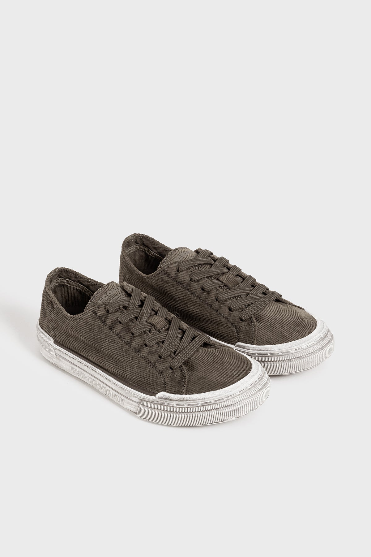 BROWN CORDUROY STRENK TRAINERS