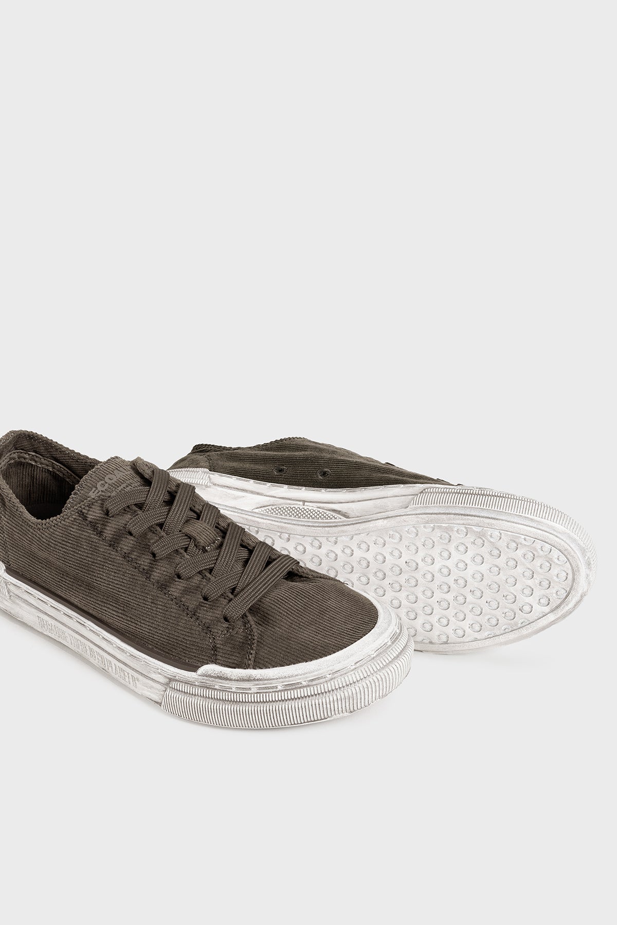 BROWN CORDUROY STRENK TRAINERS