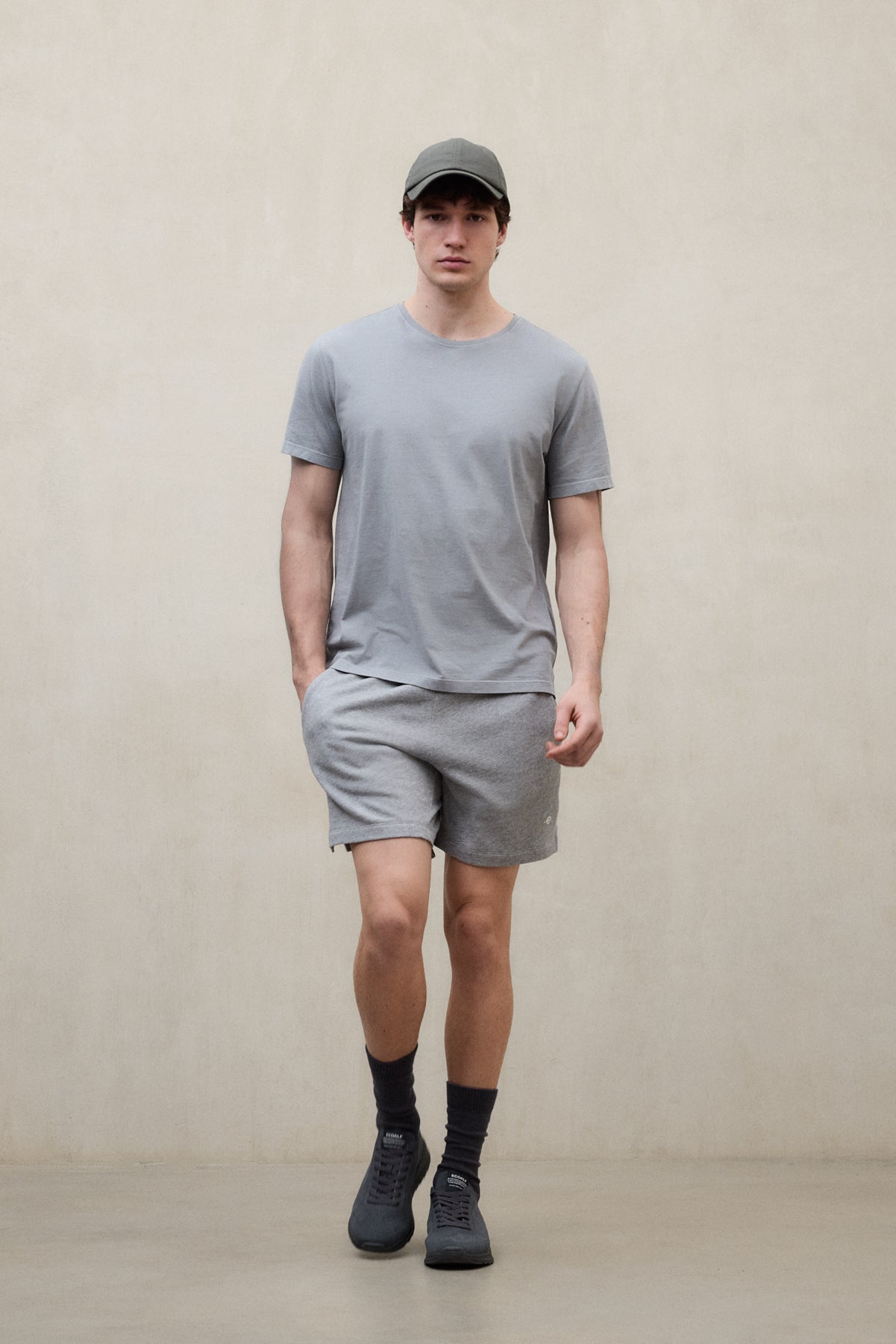 SHORTS DUAN GRAU
