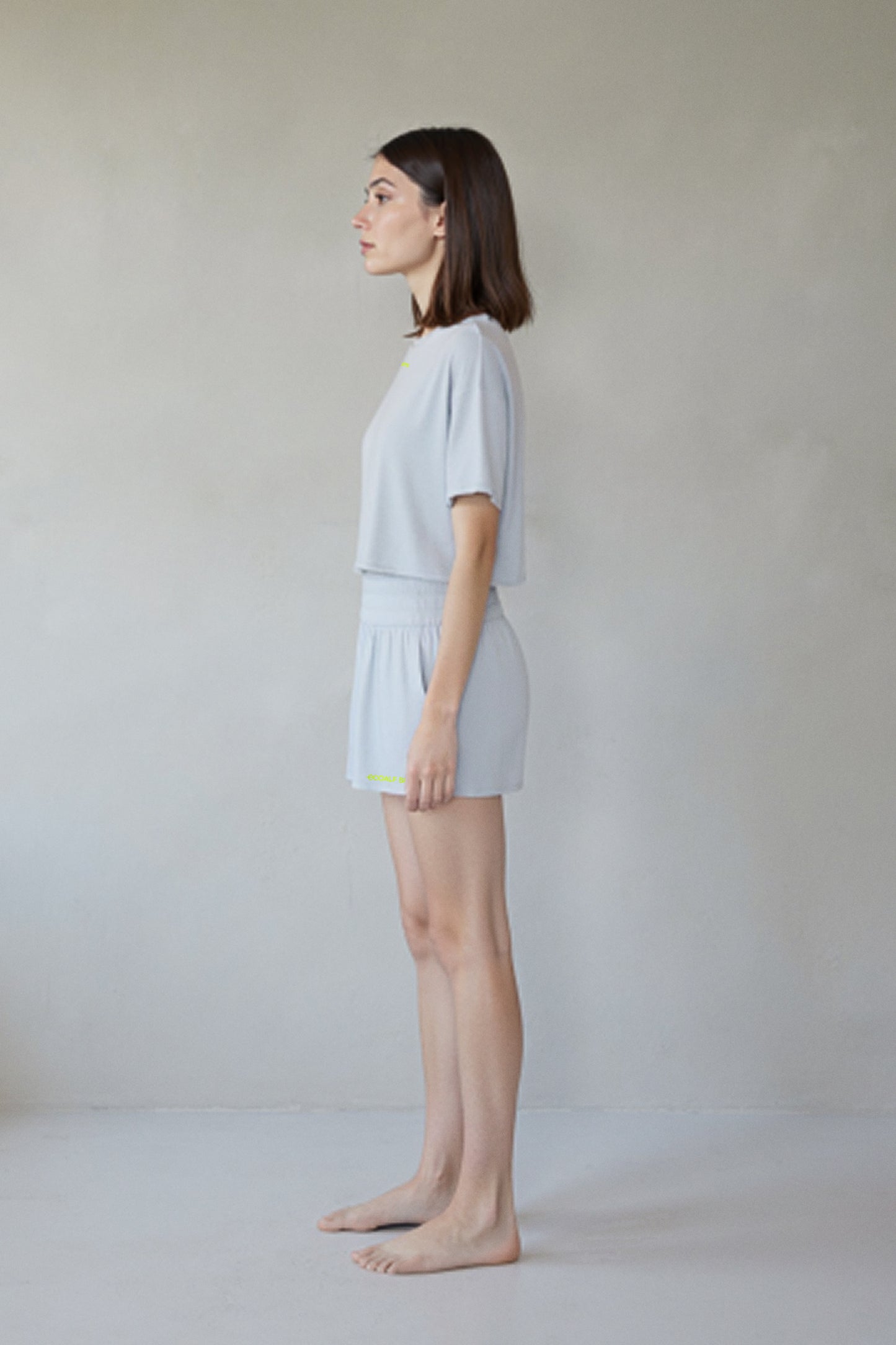 GREY SHORTS SPRING