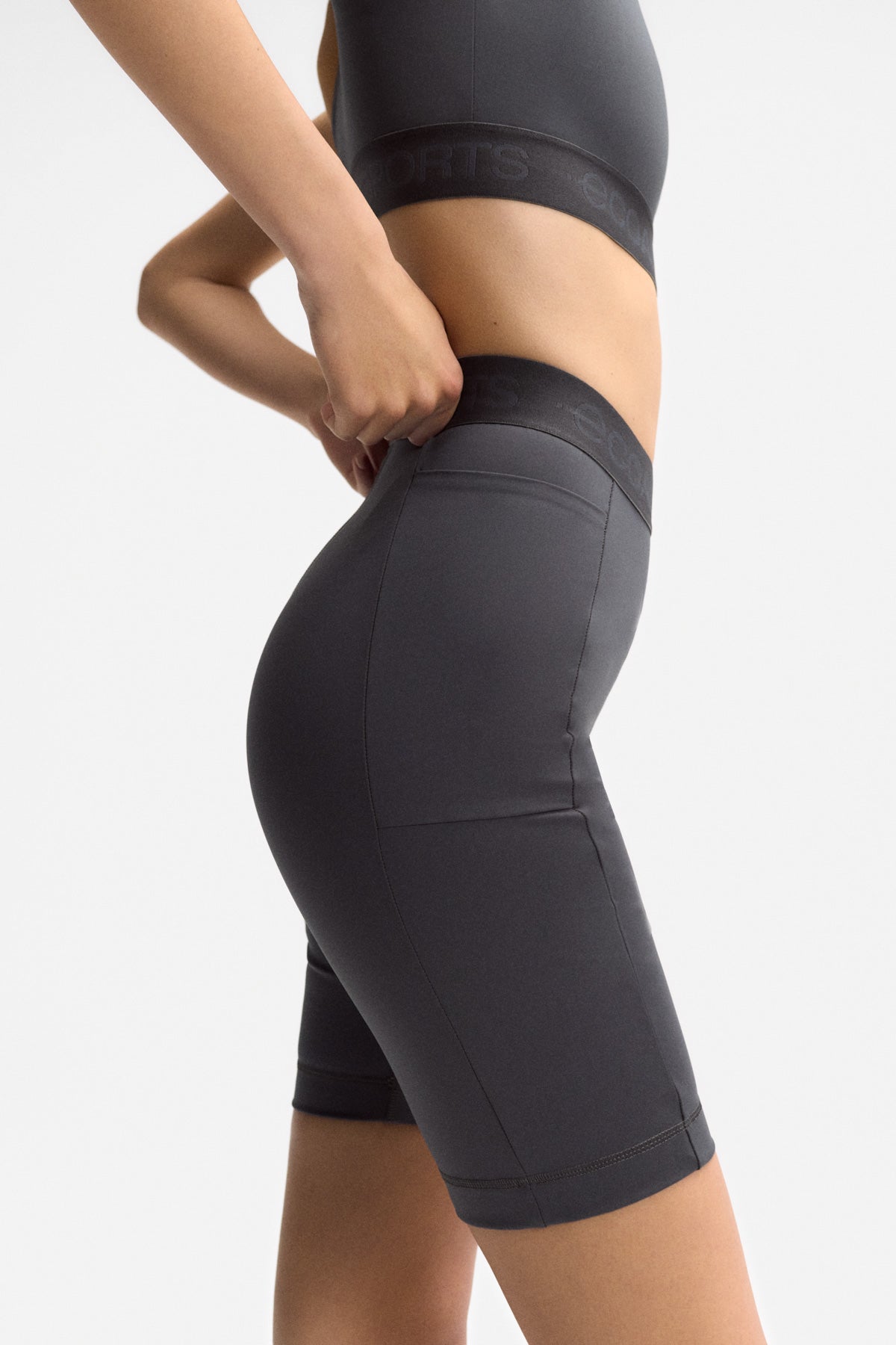 LEGGINGS PERFORMANCE COURT ROME GRIS