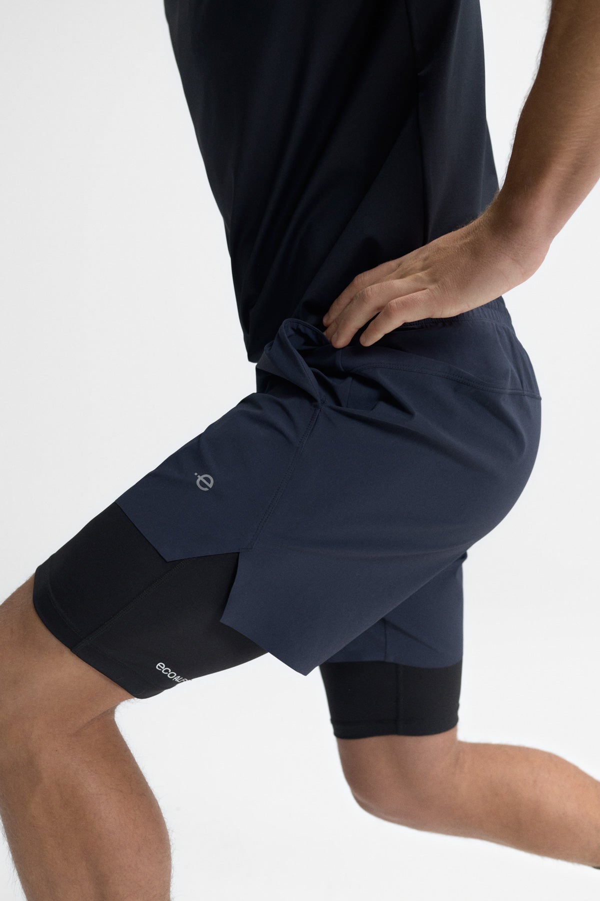 ATHENS PERFORMANCE KURZE HERREN-HOSE NIEDER NAVYBLAU
