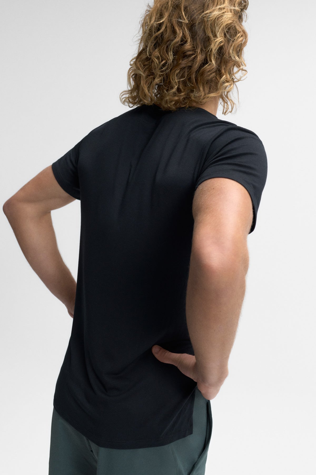 T-SHIRT BALANCE AMED NOIR