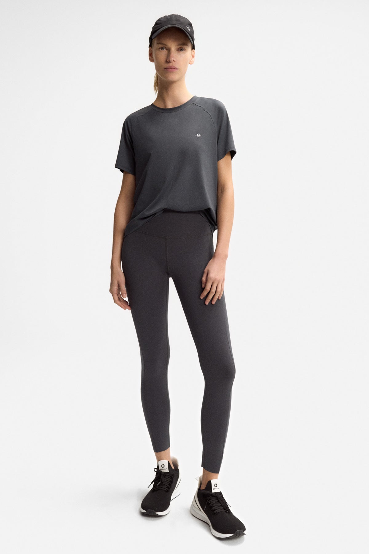 AMSTERDAM PERFORMANCE DAMEN-T-SHIRT GRAU