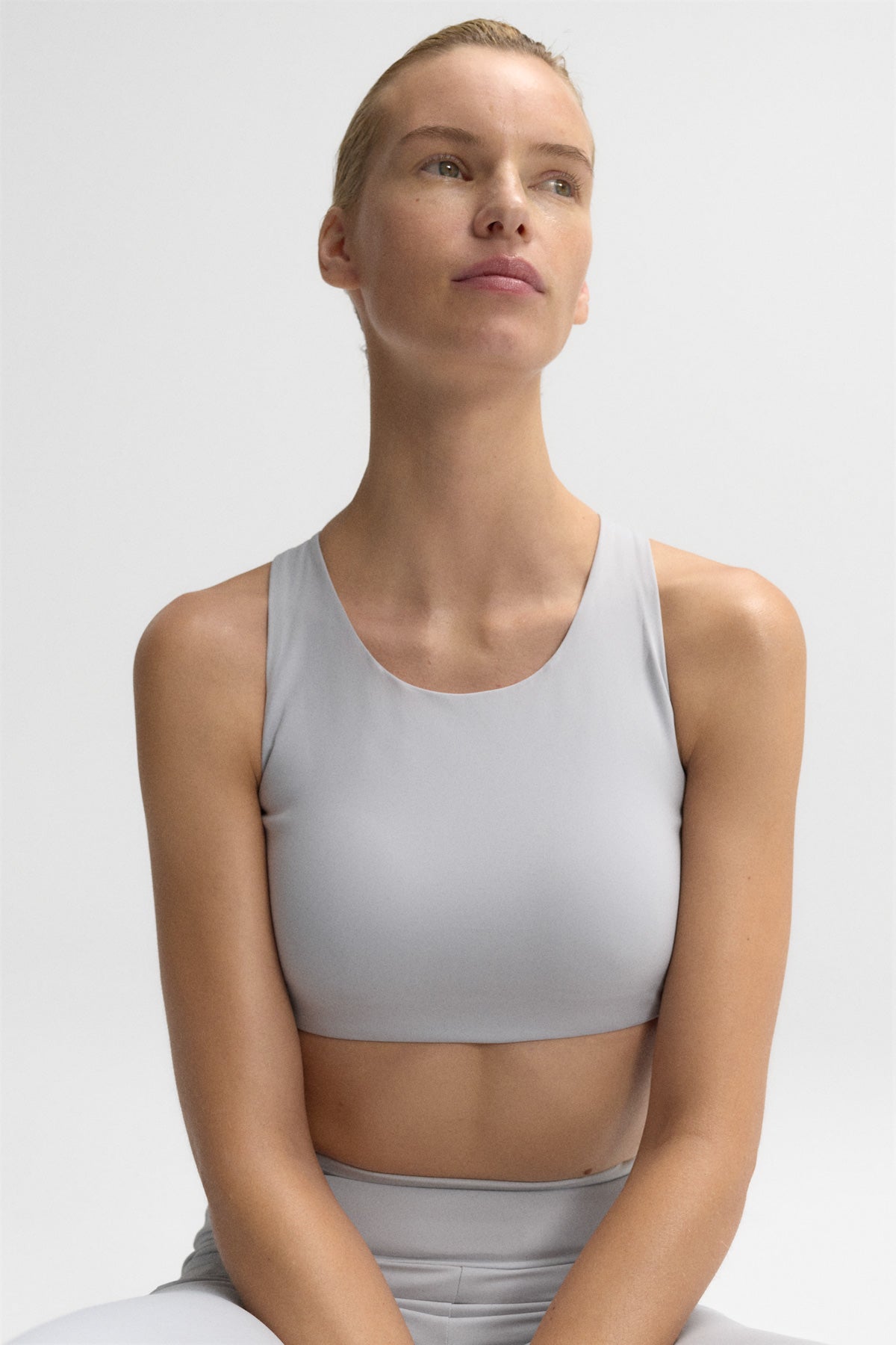 TOP DE YOGA BONA GRIS